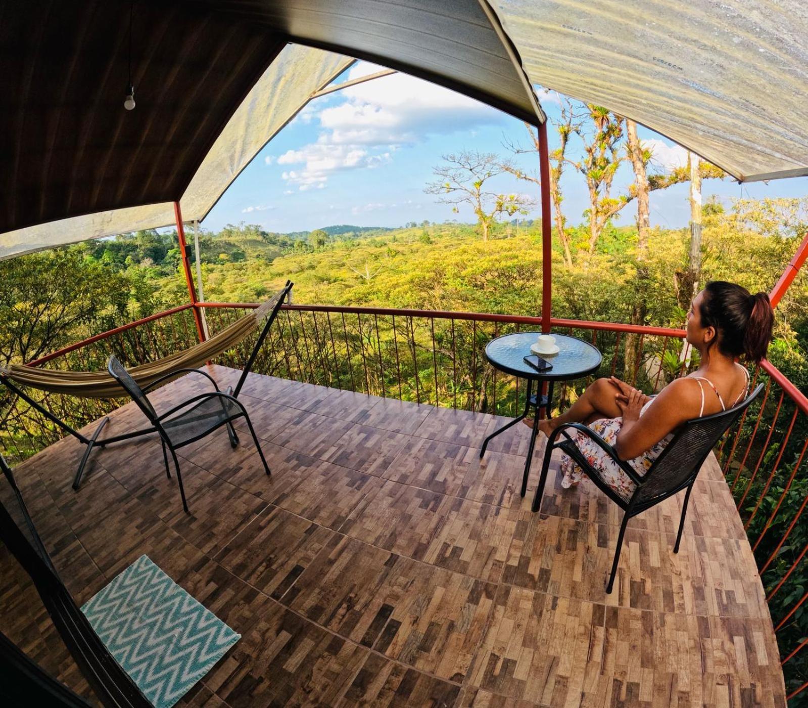 Garza Del Sol Glamping Rio Celeste Buganvilia מראה חיצוני תמונה
